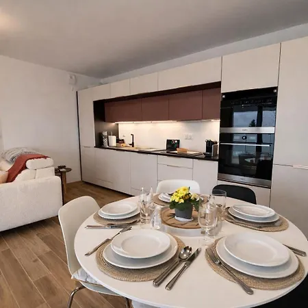 L'instant Cocoon Central-parking-4prs * בורג-אן-ברס