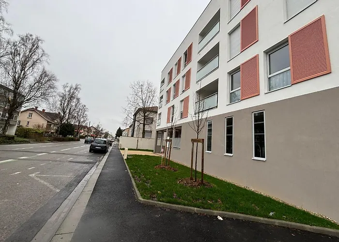L'instant Cocoon Central-parking-4prs